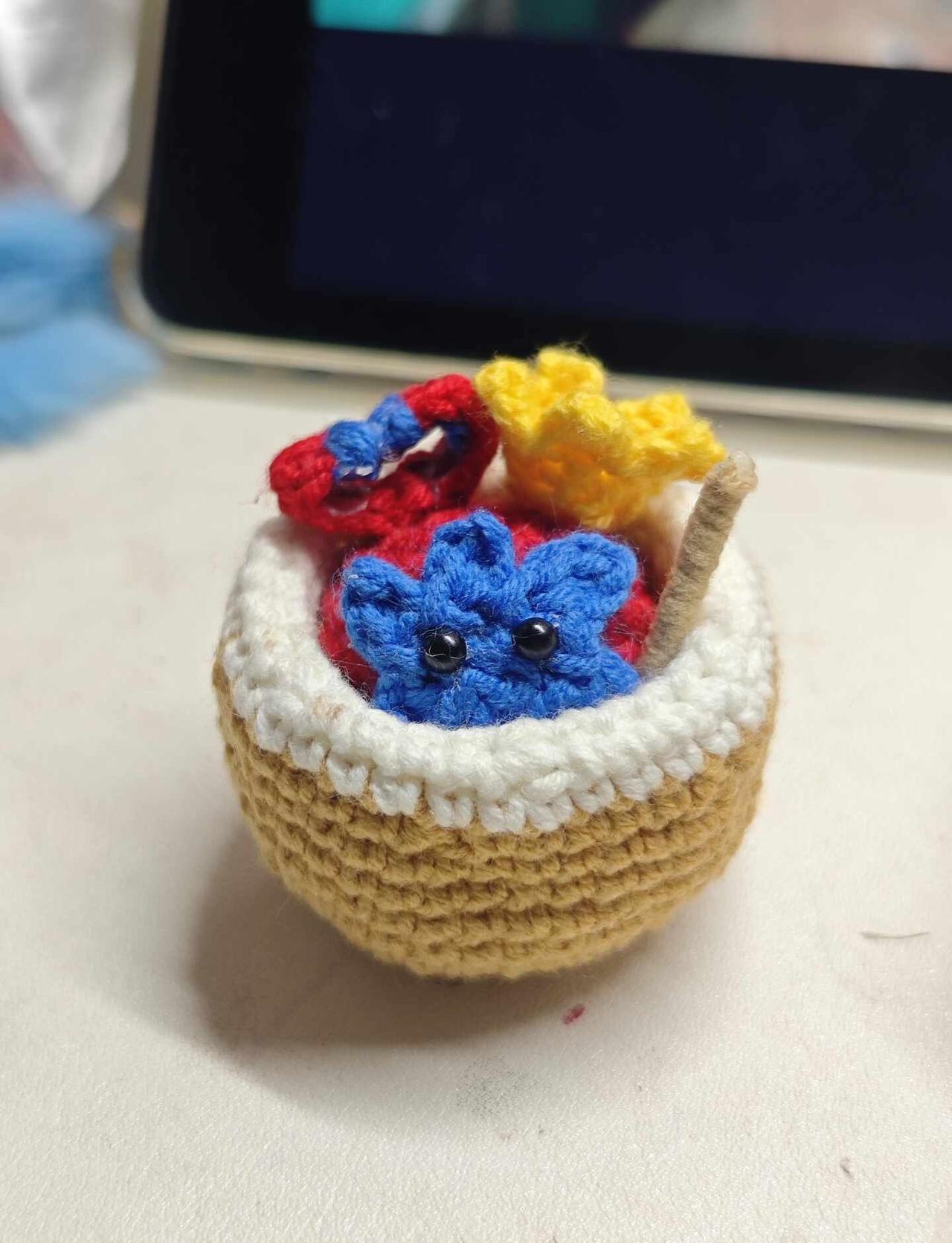 吸溜一口六毛
椰子六毛🥥
还得是我们六毛，什么造型都很可爱[惊喜]
六毛 陈楚