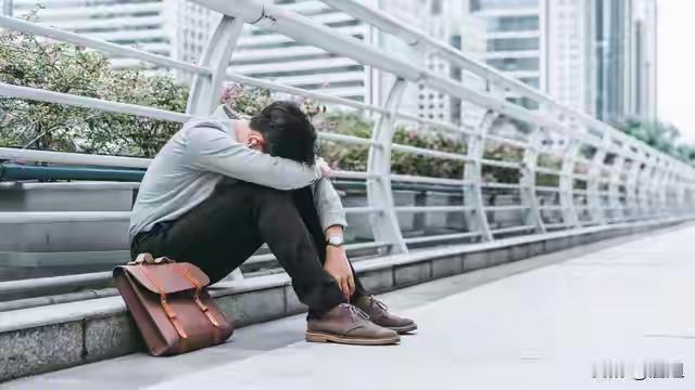 别让“怕”字，困住你的人生

在这个快节奏的时代，生活如同一场修行，考验着我们的