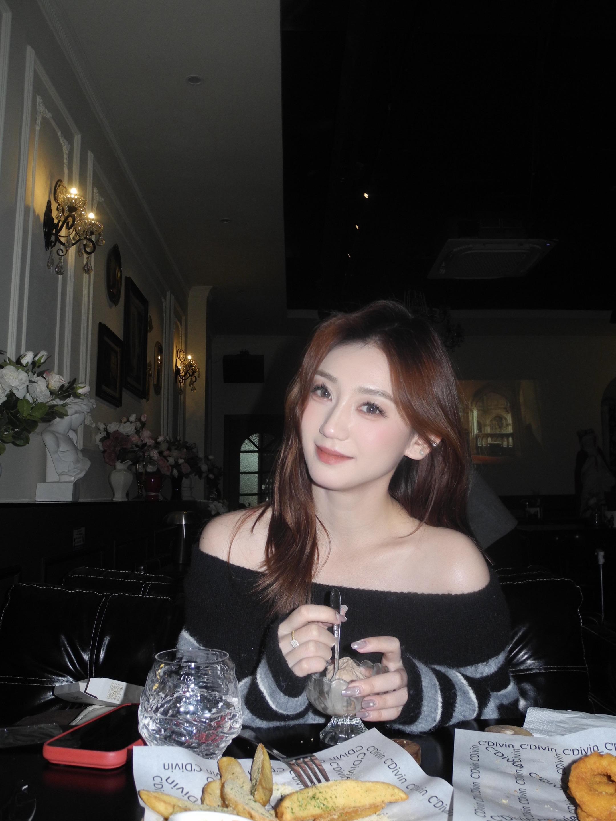 请因为一点小事就感觉到快乐