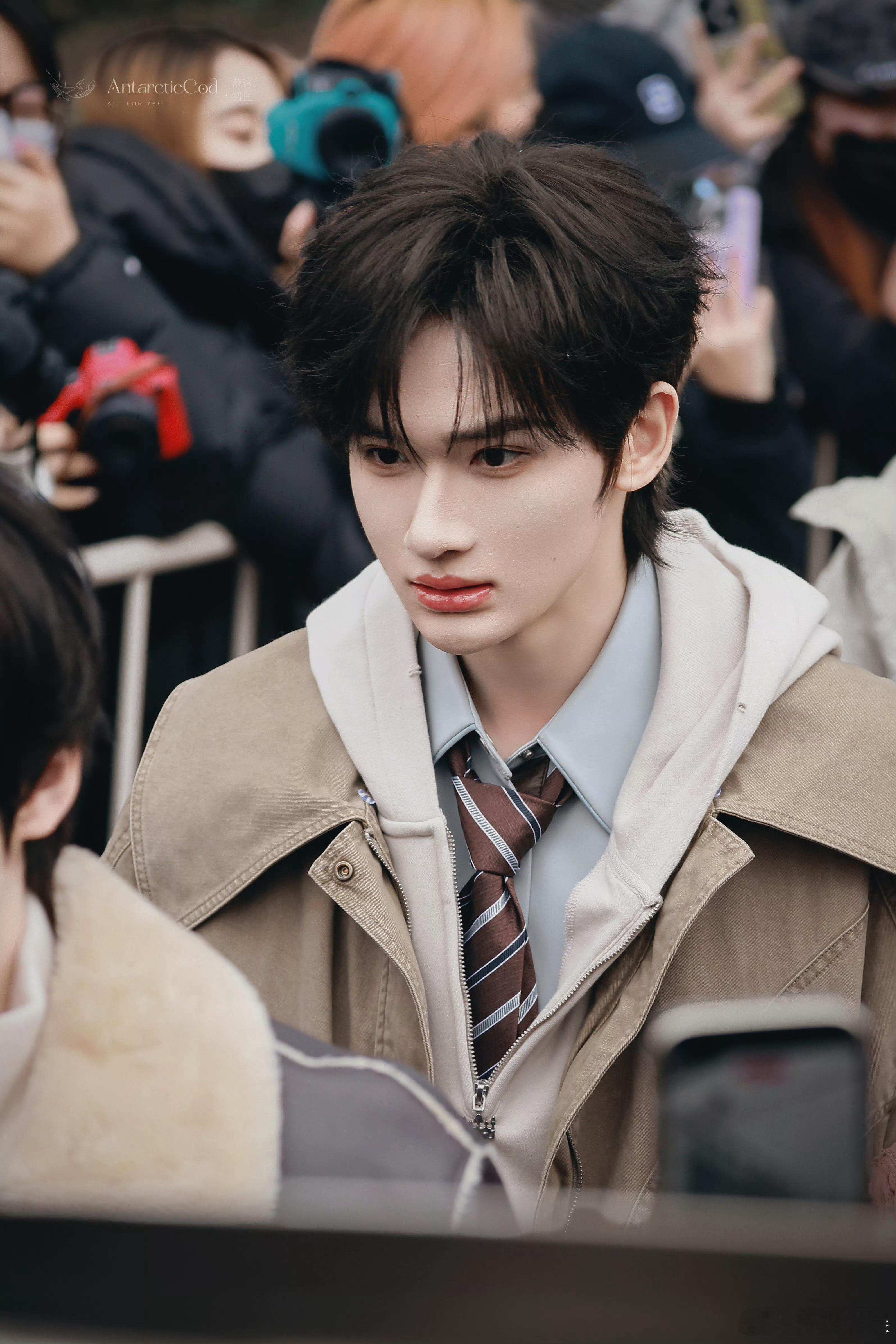 超燃青春的合唱今日开录，录制阵容：王安宇/张新成/张颜齐/袁一琦/余宇涵谢可寅/