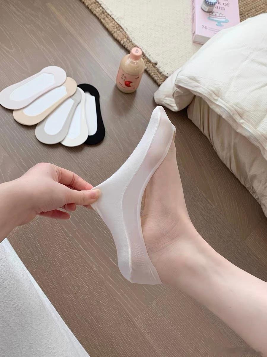 超强浅口袜来也!!!!  真的强扒不掉喔   来来回回测试了个把月