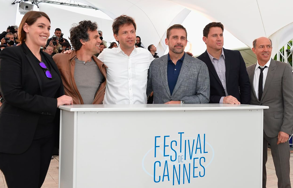 一位戛纳最佳导演，爱上了“在AI中迷失的感觉”