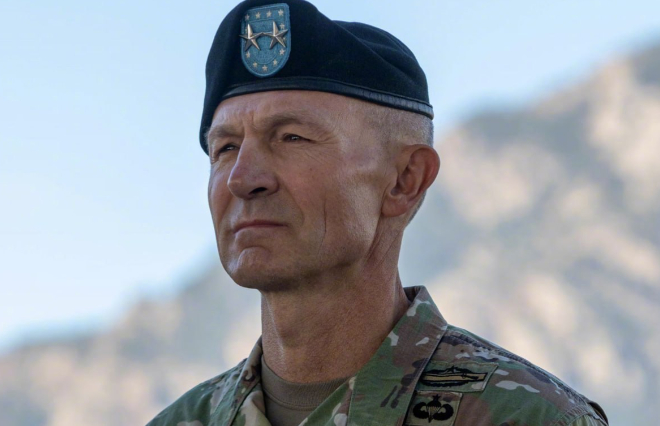 五角大楼紧急撤职陆军司令，此人身经百战眼光毒辣，美军必将陷入战争泥潭！据哥伦比亚