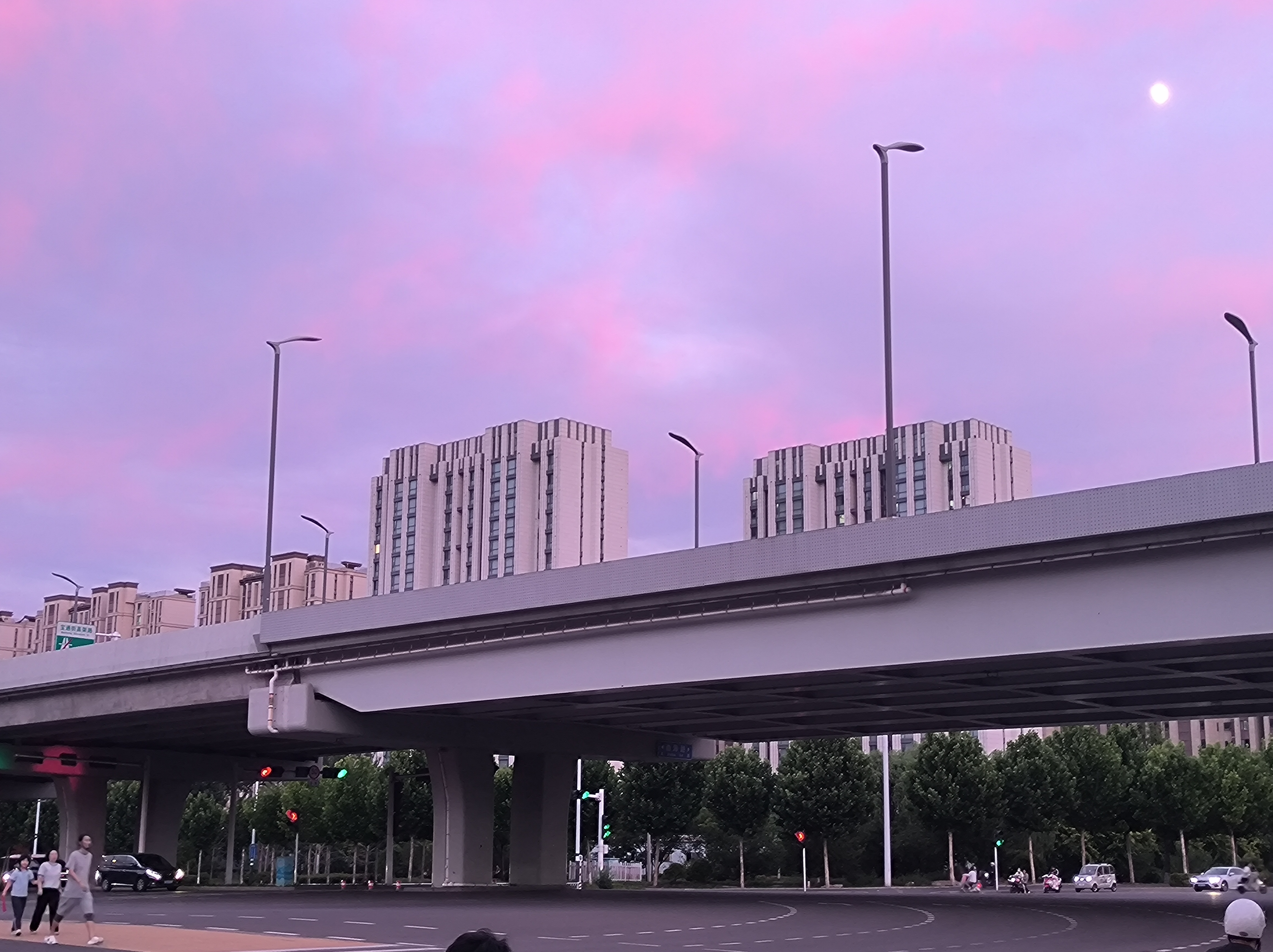 特别美丽的晚霞 今天一定是好消息！ 