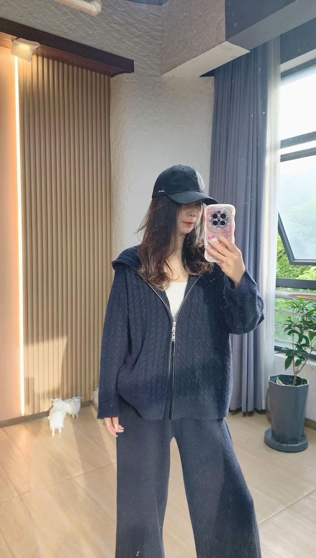 这镜子我才刚擦干净没多久，怎么又落灰了啊！体重自由穿搭 微胖女生的松弛感ootd