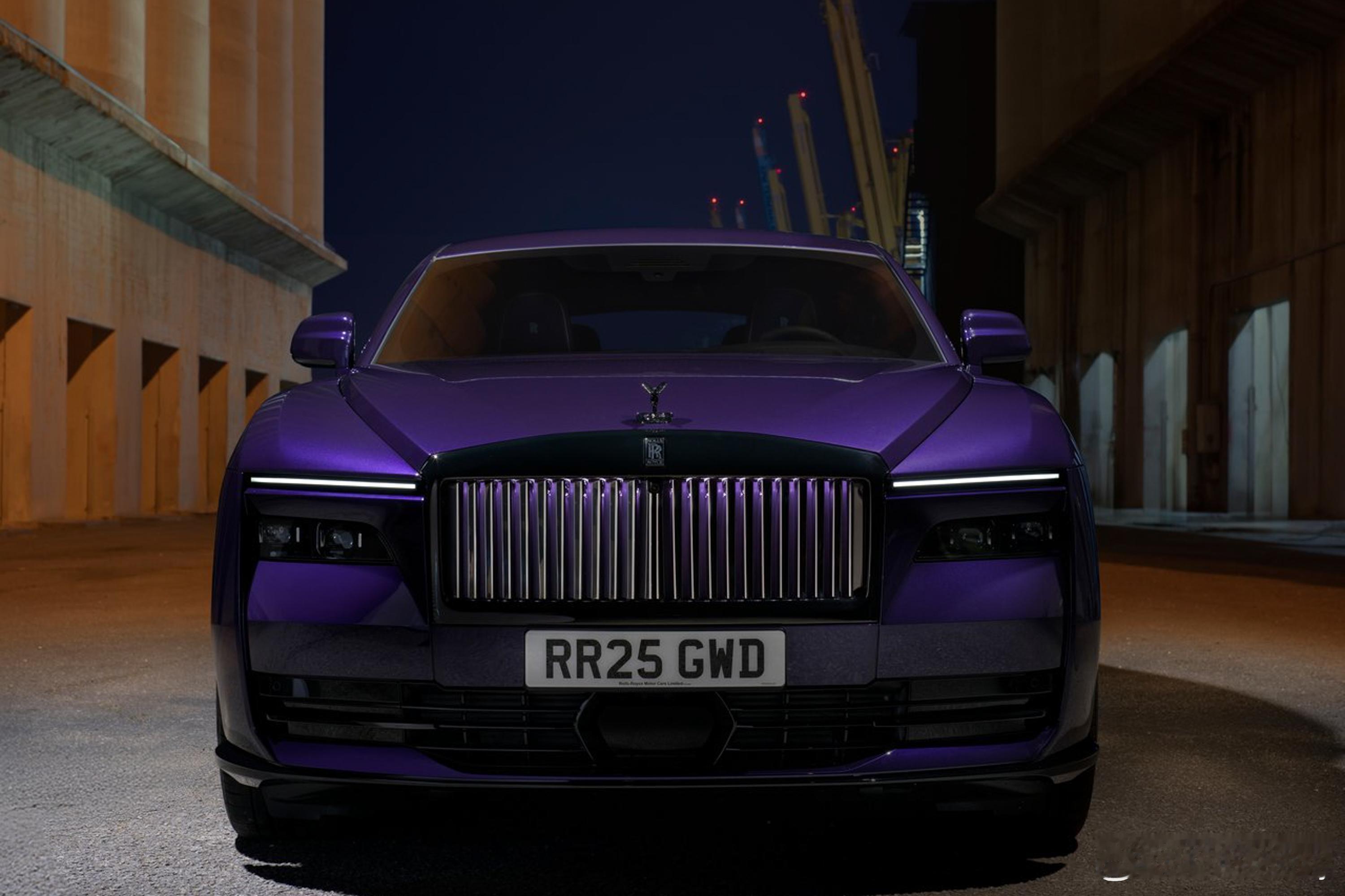 闪灵我以为是劳斯莱斯闪灵呢