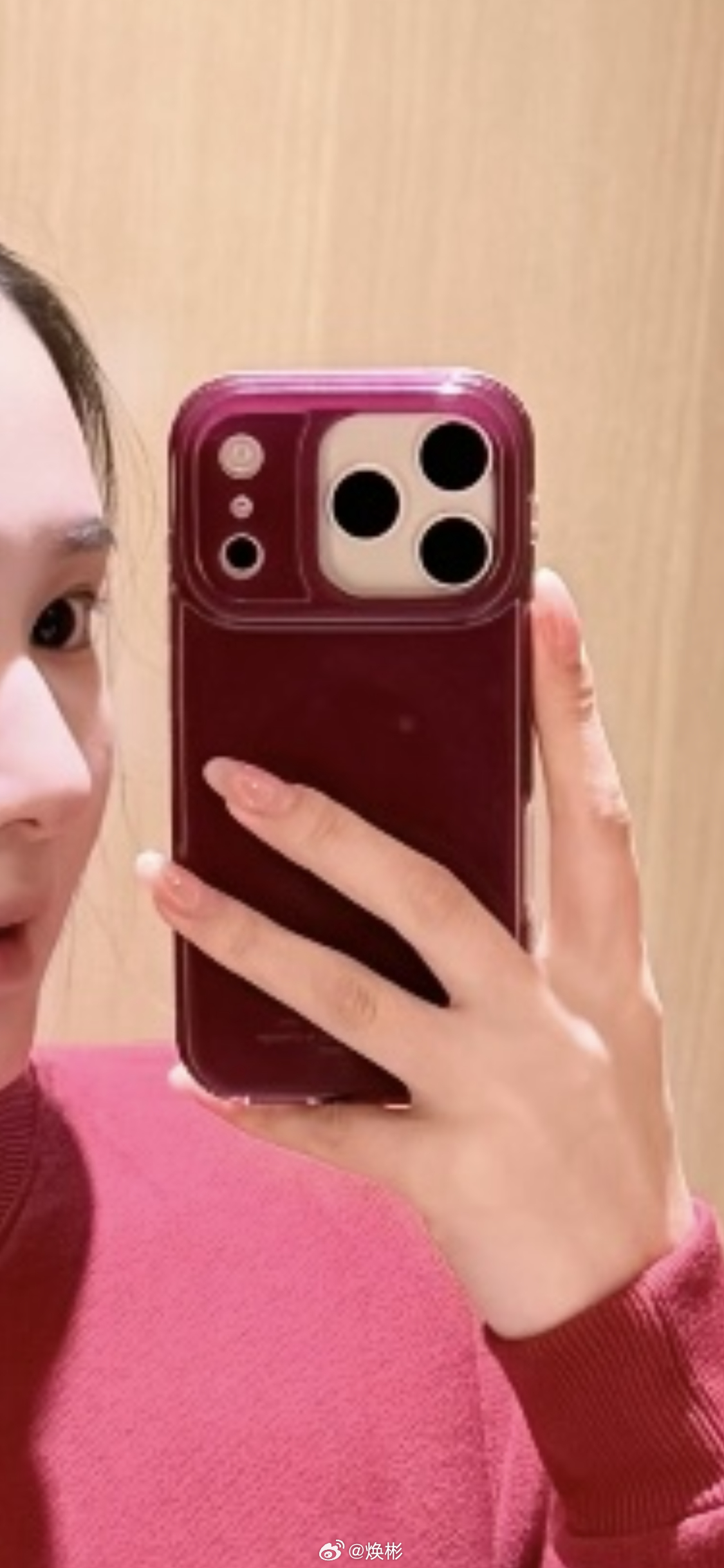 为啥很多好看的小姐姐都把iPhone 17 Pro框成16 Pro在用？ 