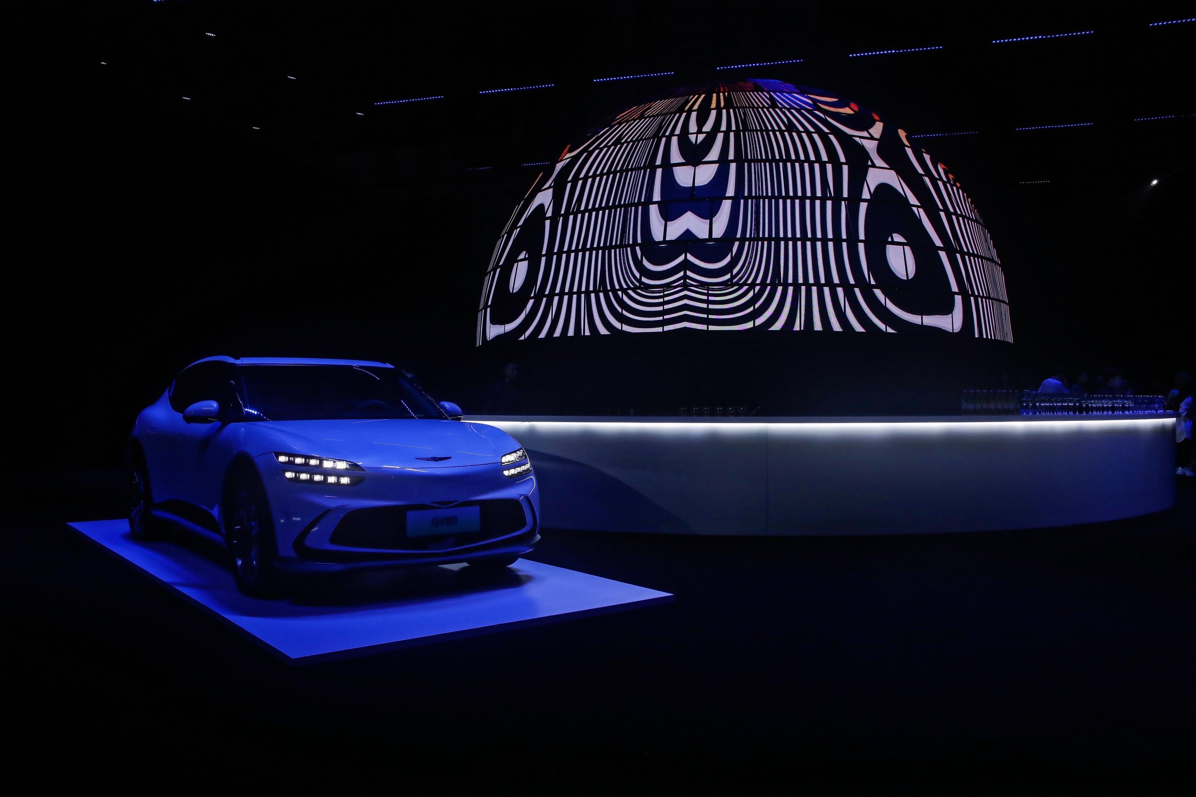 SUV车型是近年的大热，最近又有一辆新的SUV上市，就是捷尼赛思GV60！本人刚