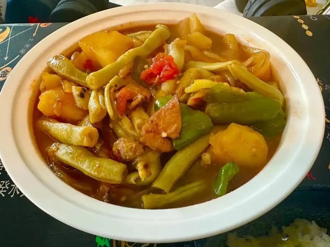 东北有道名菜，很多人是只听过名字，没吃过这道菜，因为很多东北饭馆都没有。

他的