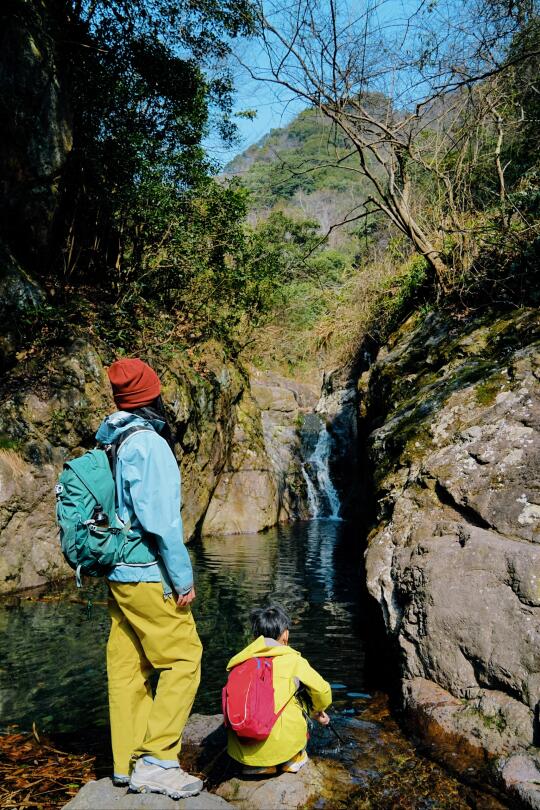 宁波徒步｜上春山，九峰山水库玩水路线！