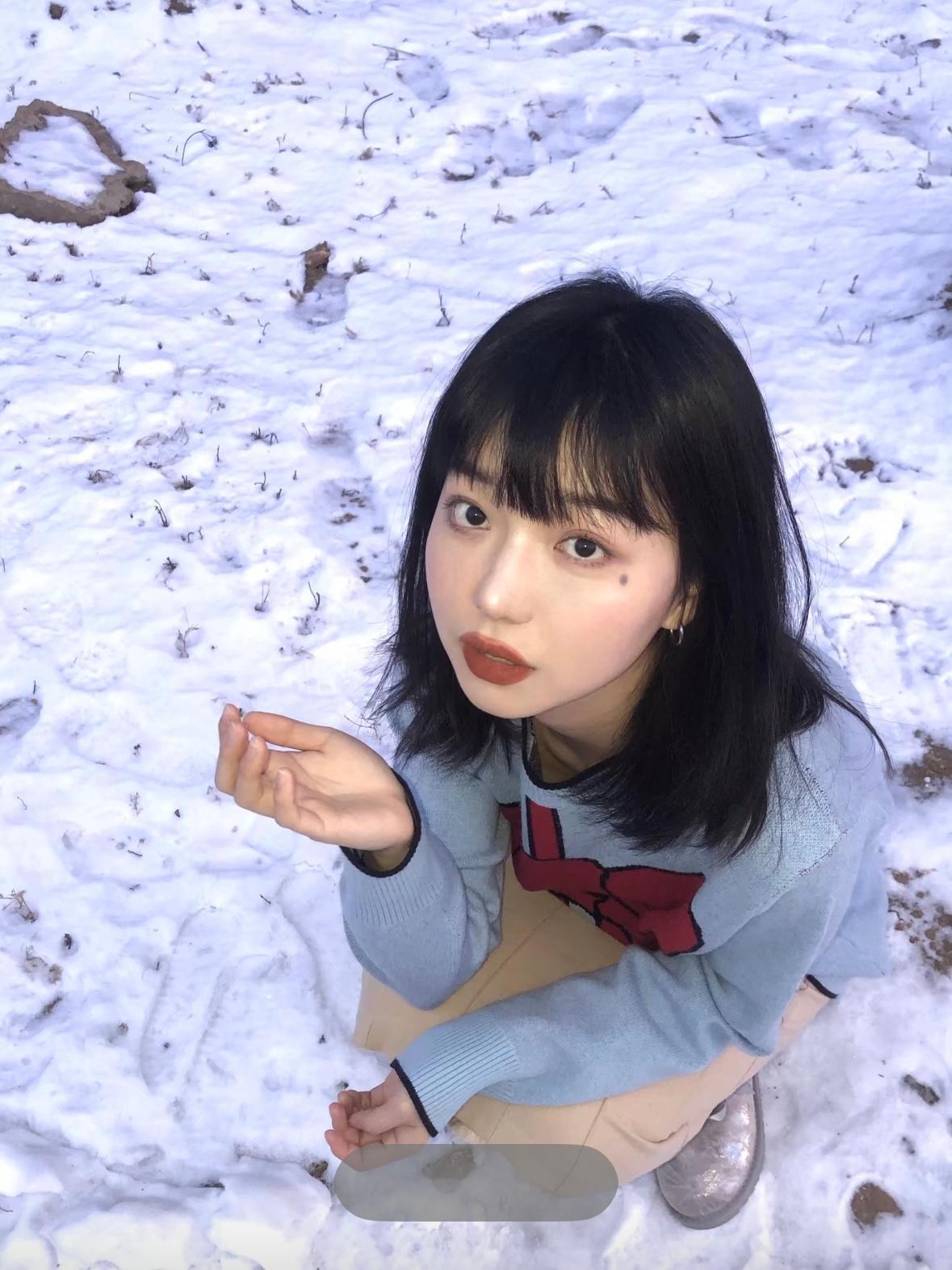 救了个大命 18时候怎么这么喜欢红嘴唇哈哈哈 ​​​