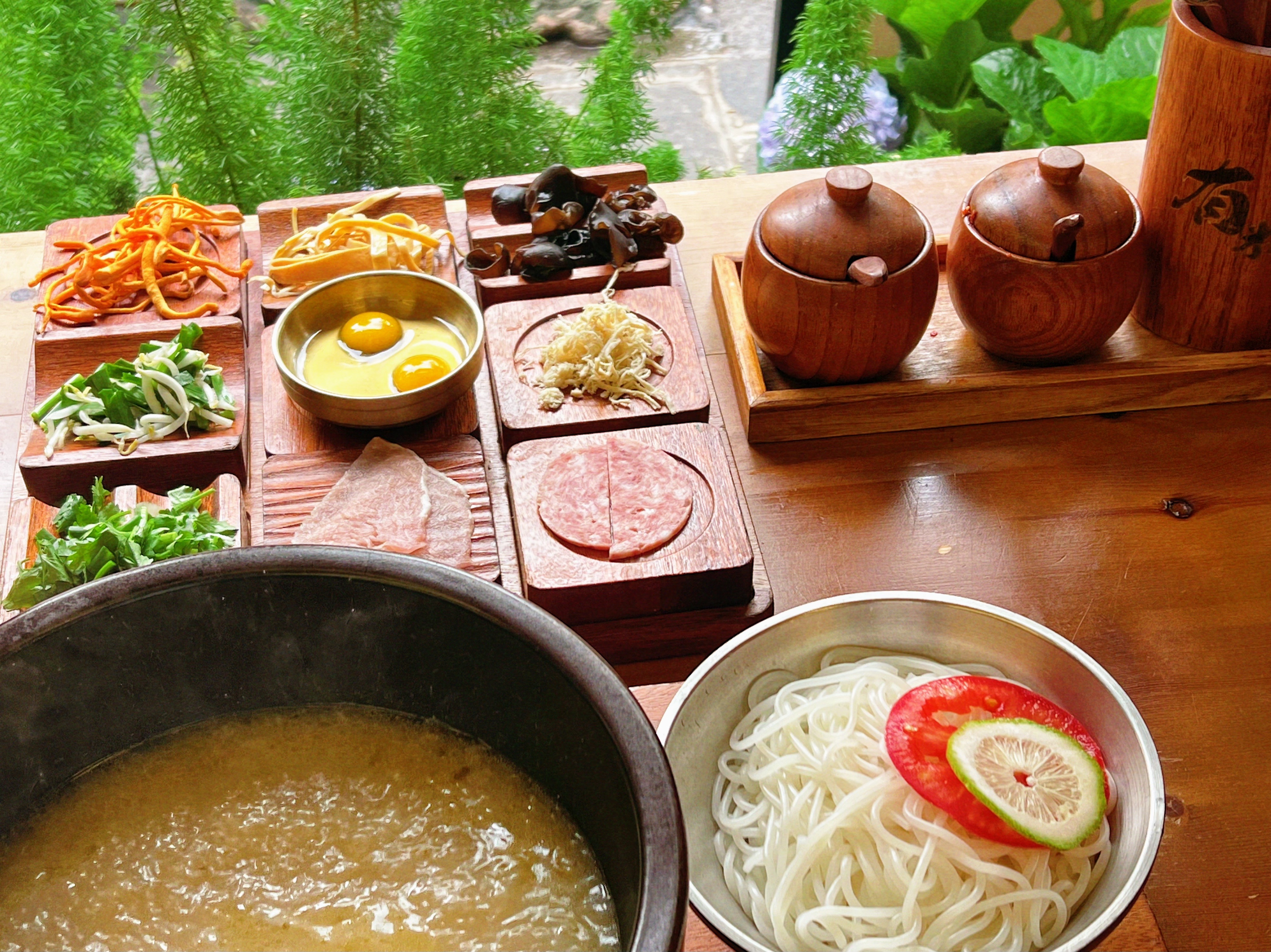 来餐漂亮🍜 