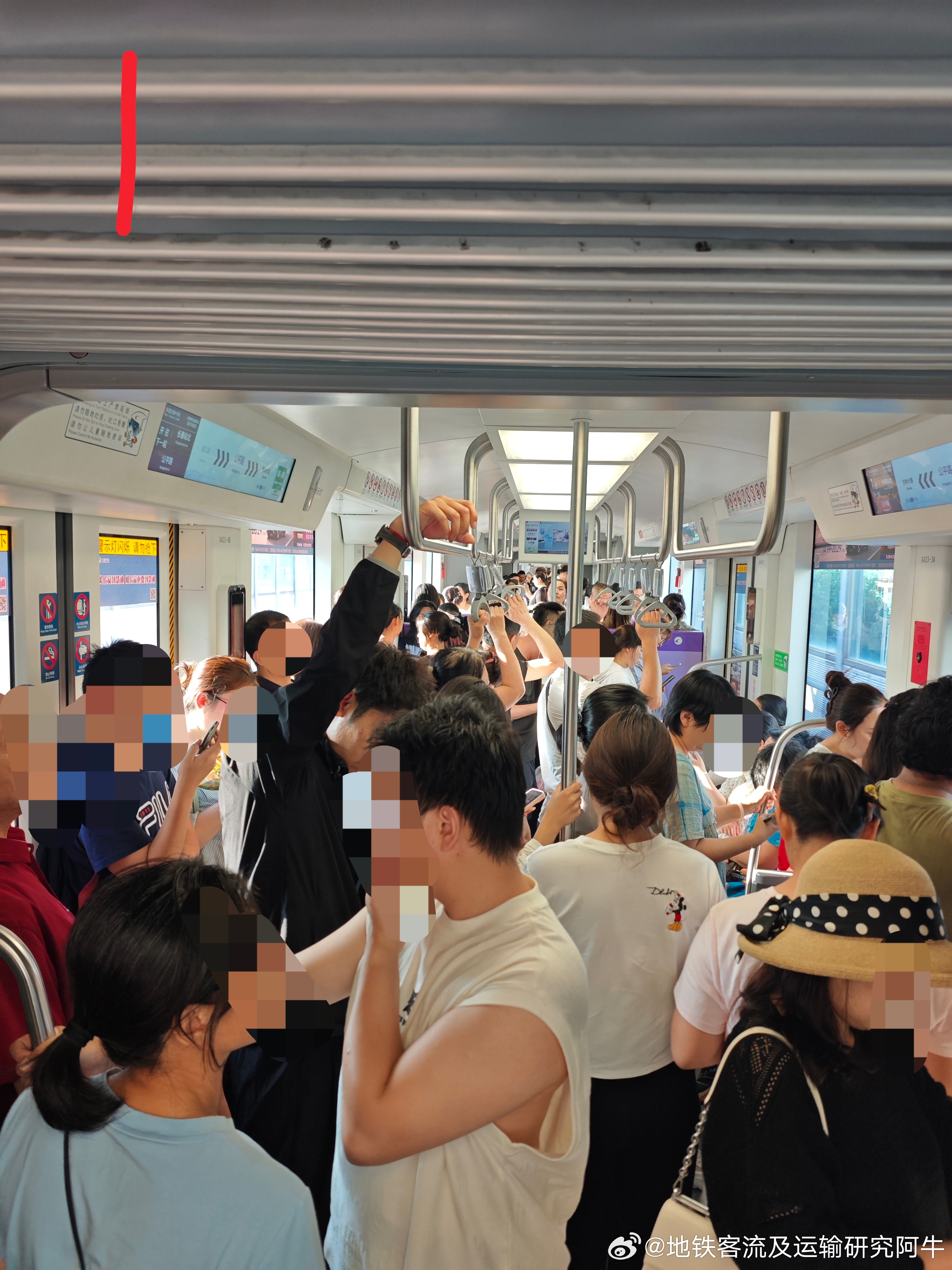长春轨道交通网友： 2026年7月25日（周六）晚高峰期间，17:15 长春轨道