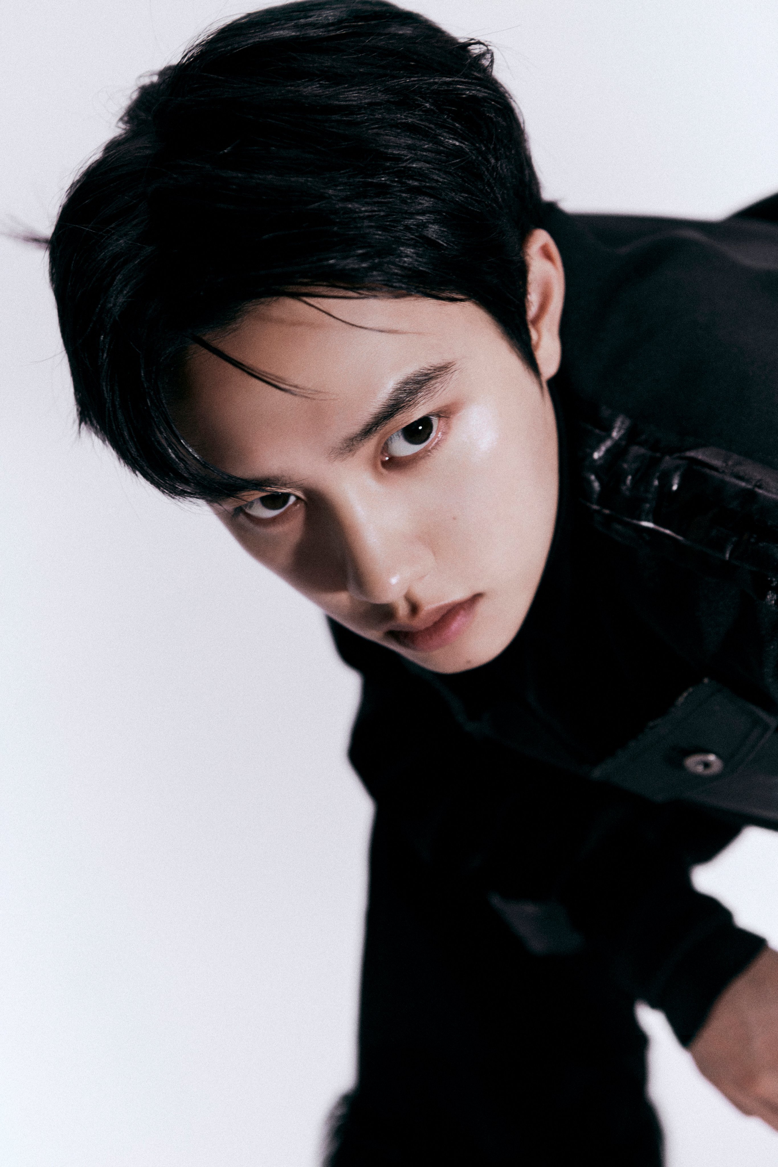 EXO8辑专辑《REVERXE》预告照 - Cube 03 ➫ 2026.01.