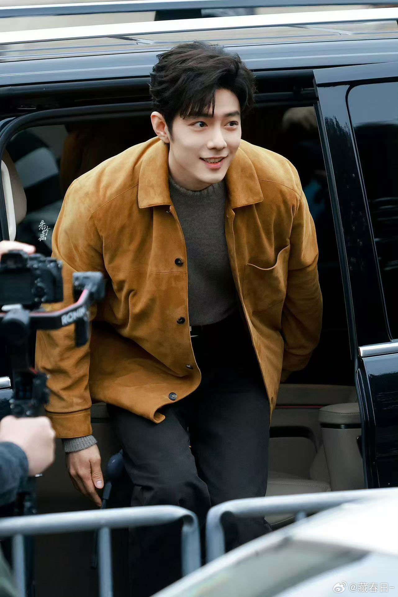 肖战上榜米兰时装周最受热议名人内娱独一份！肖战上榜米兰时装周最受热议名人，国际影