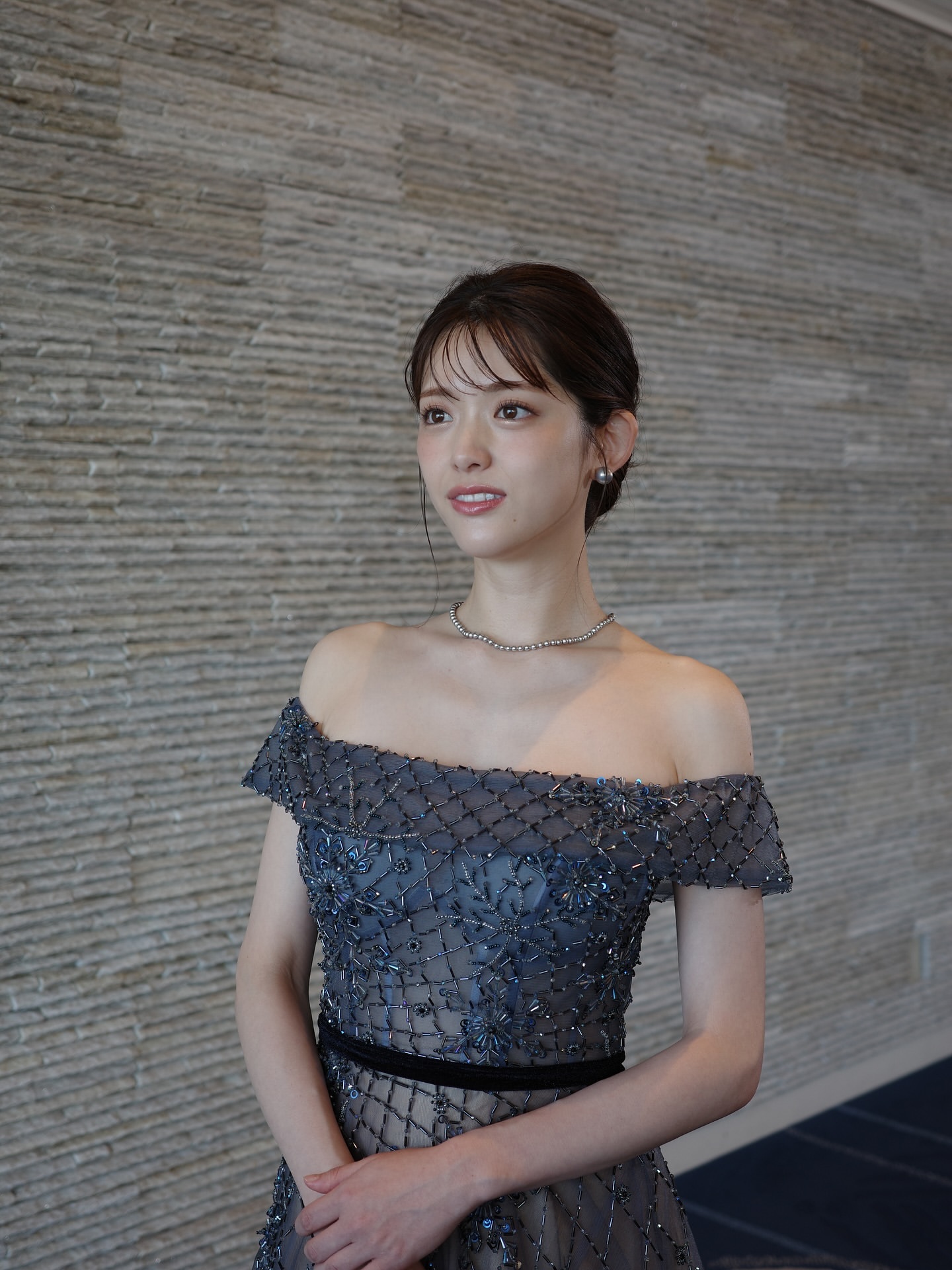 松村沙友理🍎「TVerで流れてました、オデキュアEXさんのCM撮影のオフシ