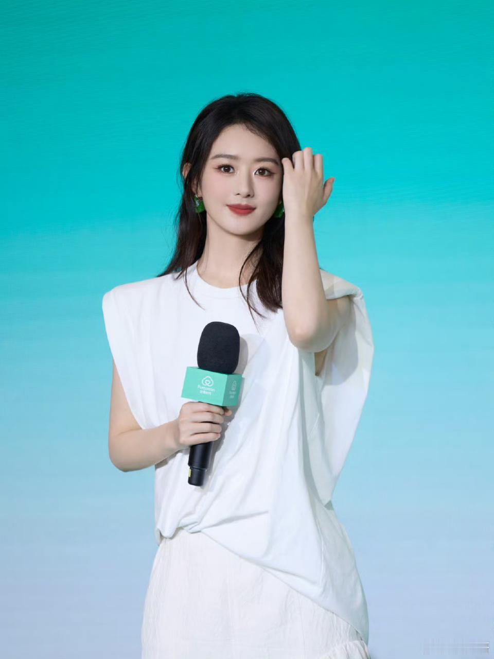 赵丽颖赵丽颖出道二十周年zly赵丽颖 纪梵希平淡日子里泛着光