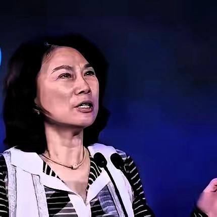 荷兰又出了个新规定，不许中国企业买高端半导体设备，格力立马把原定的三十台进口设备
