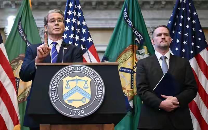 美财长仅仅凭“帅”就想让中国暂缓几天稀土管制，这不是白日做梦吗？
众所周知，美财