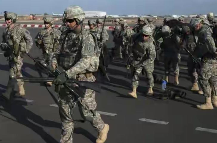 美国最新消息！

美军未来几天数千兵力增派中东，逼迫伊朗谈判协议做出让步

4月