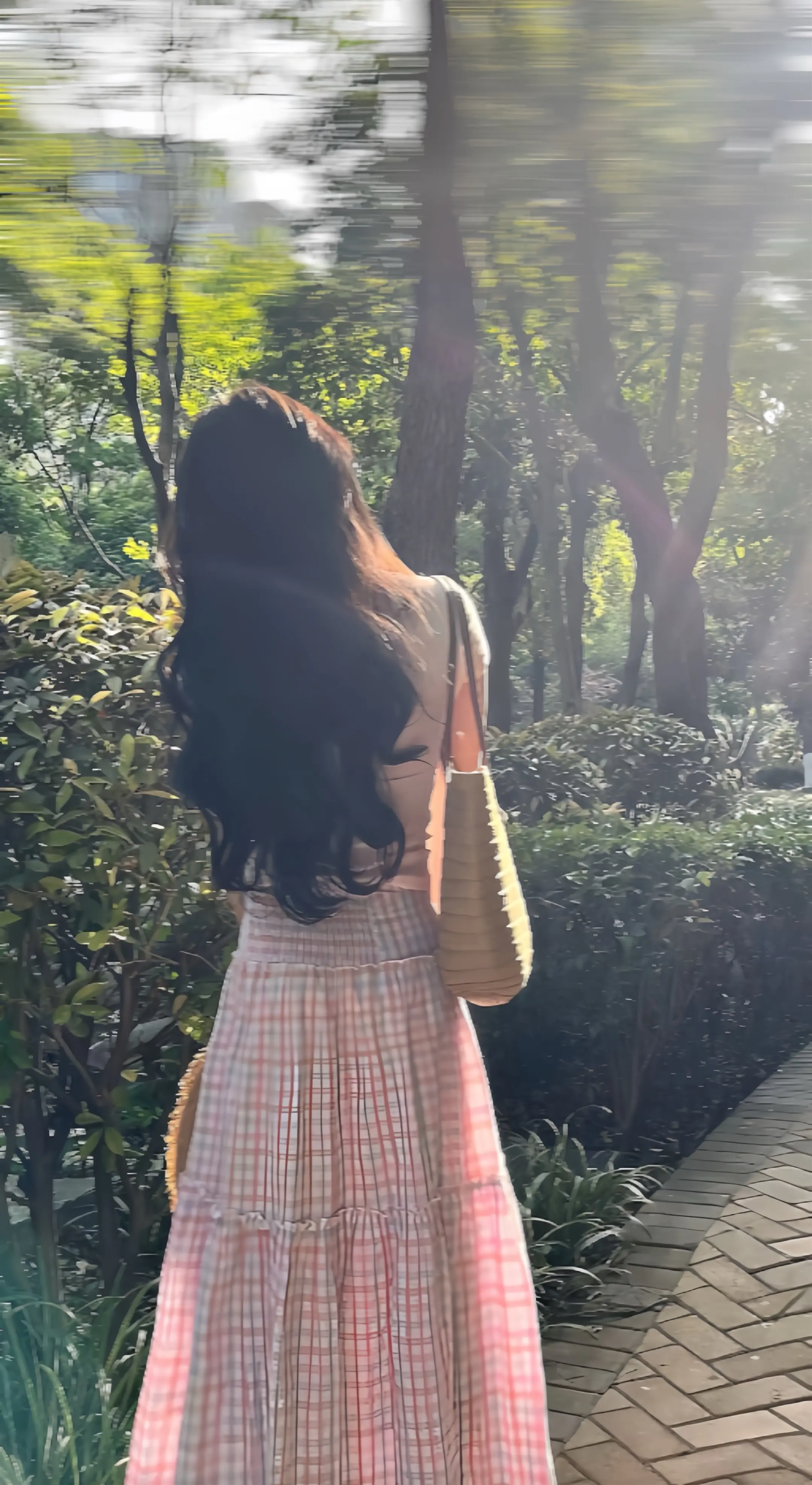 下辈子做一棵树吧