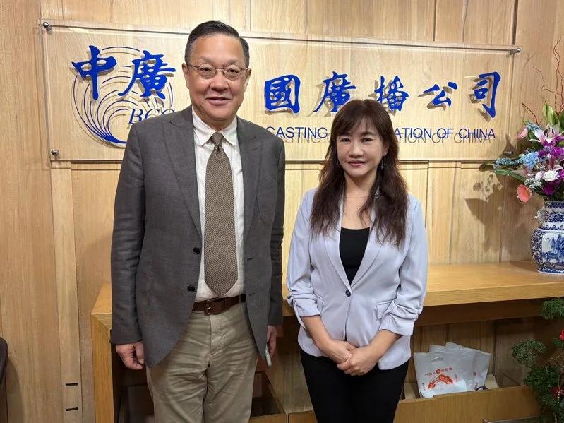 民进党批郑丽文访陆无对等尊严 介文汲：美国连过境都不给赖清德

国民党主席郑丽文