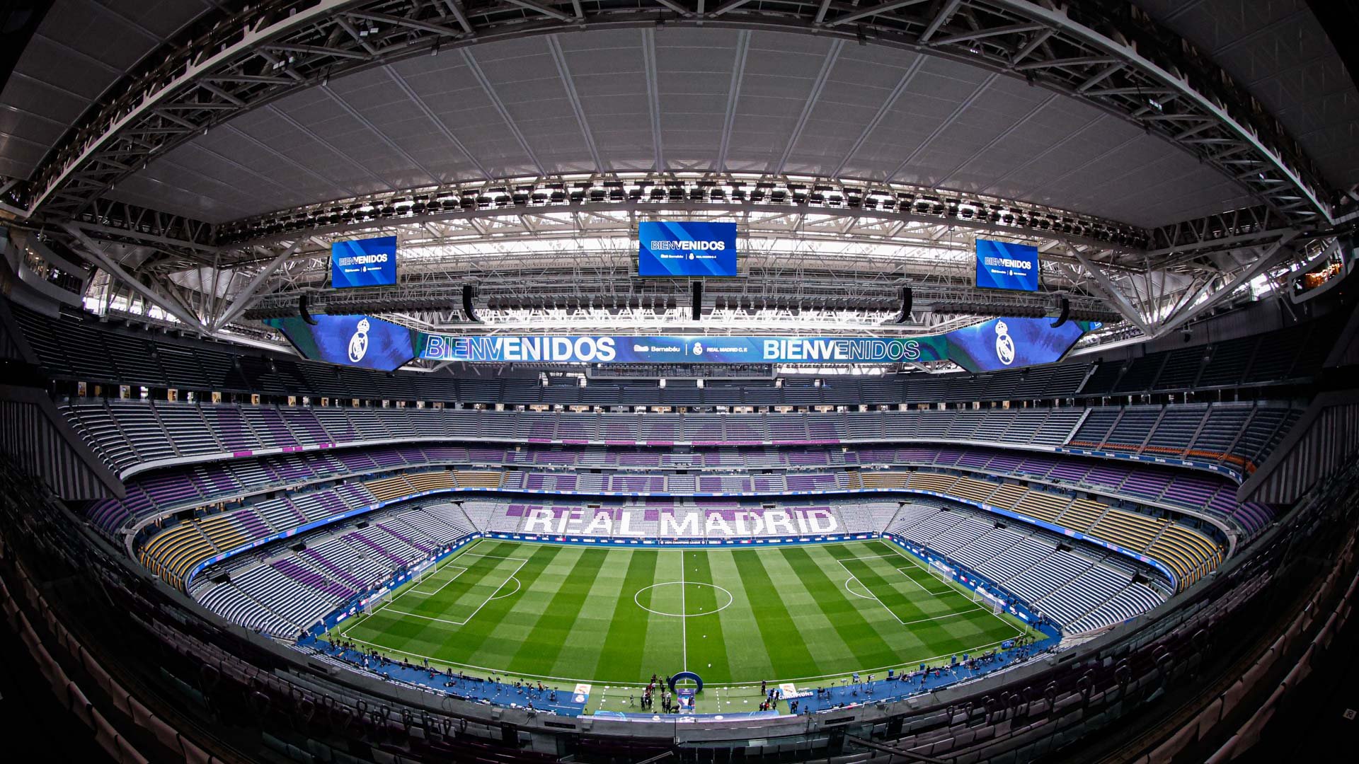 伯纳乌TIFO💜欧冠联赛皇马vs拜仁