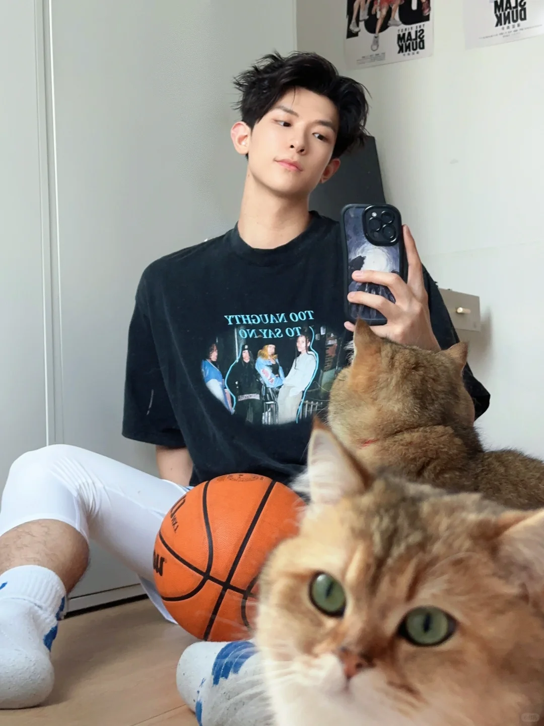 猫咪和它的体育生主人🏀🐱