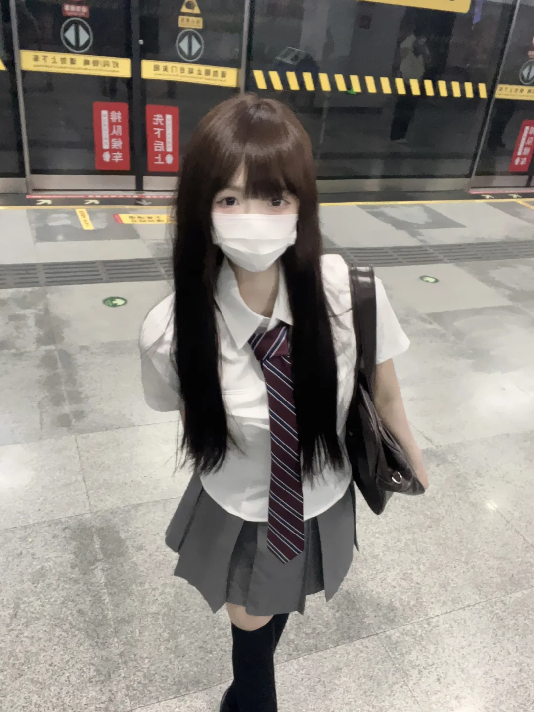 地铁偶遇..