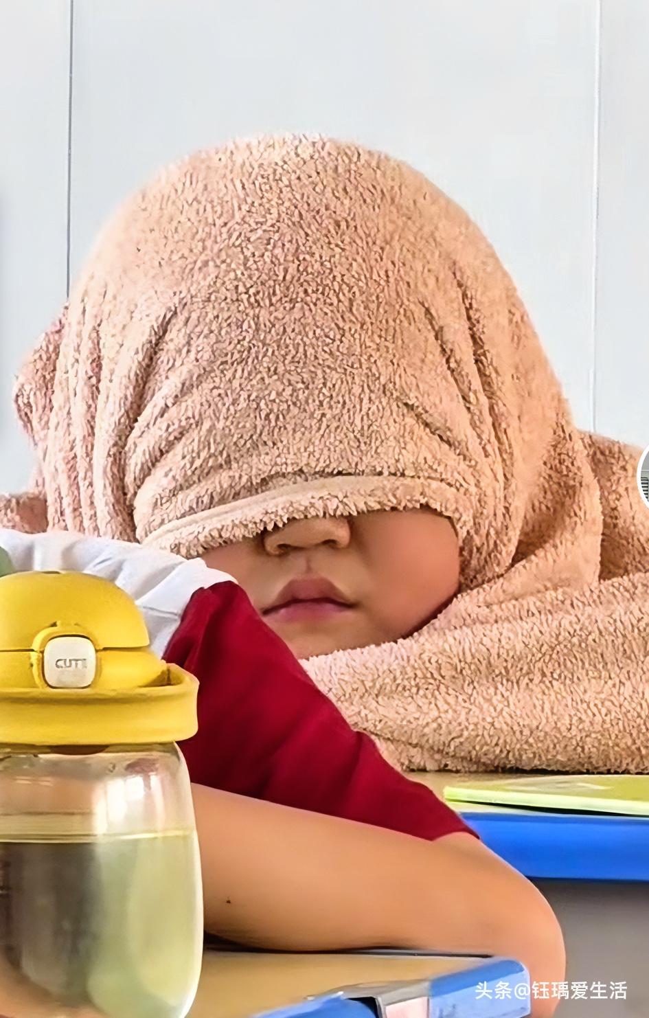 写头条像上班？
这“惯性”里藏着坚持

有没有跟我一样的
现在写头条跟打卡上班似