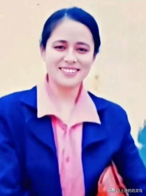 古有杨乃武的姐姐为其申冤，不惜一切代价，坚韧不拔的精神熠熠生辉。而在当代，柴桑大