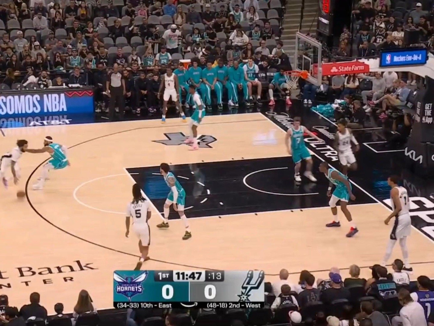 《文班狂下 32分!今日马刺vs 黄蜂全场完整版集锦,鲍尔17分4板3断,文班亚