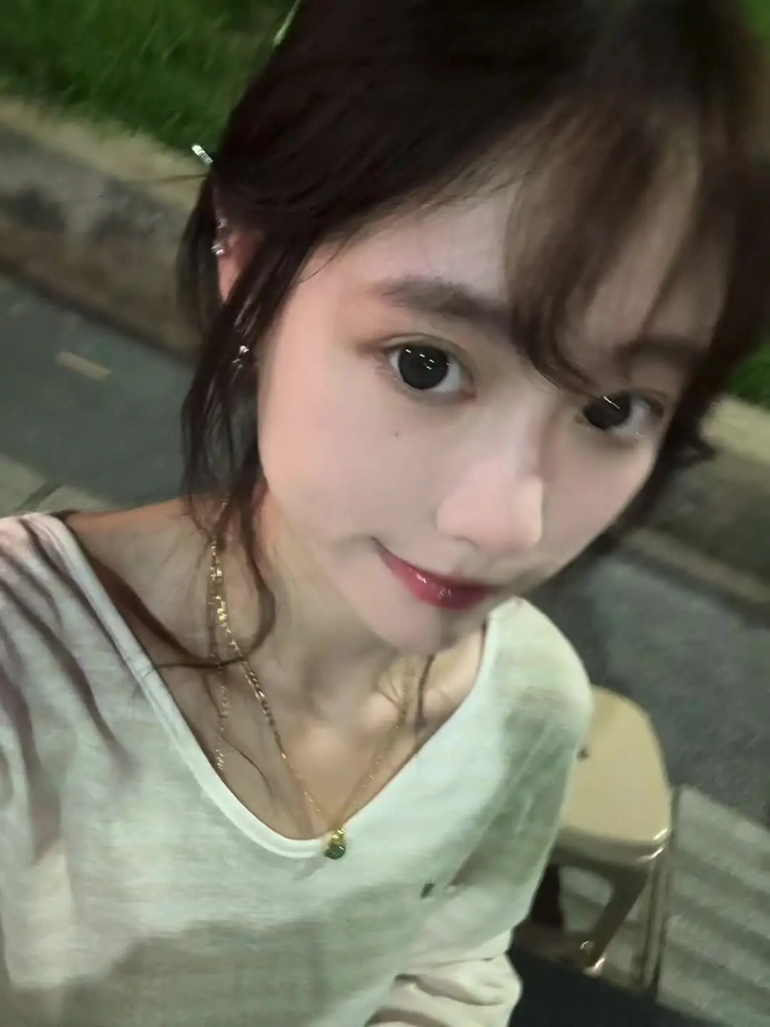 在23岁爱上淡妆，是为了寻找16岁的感觉吗