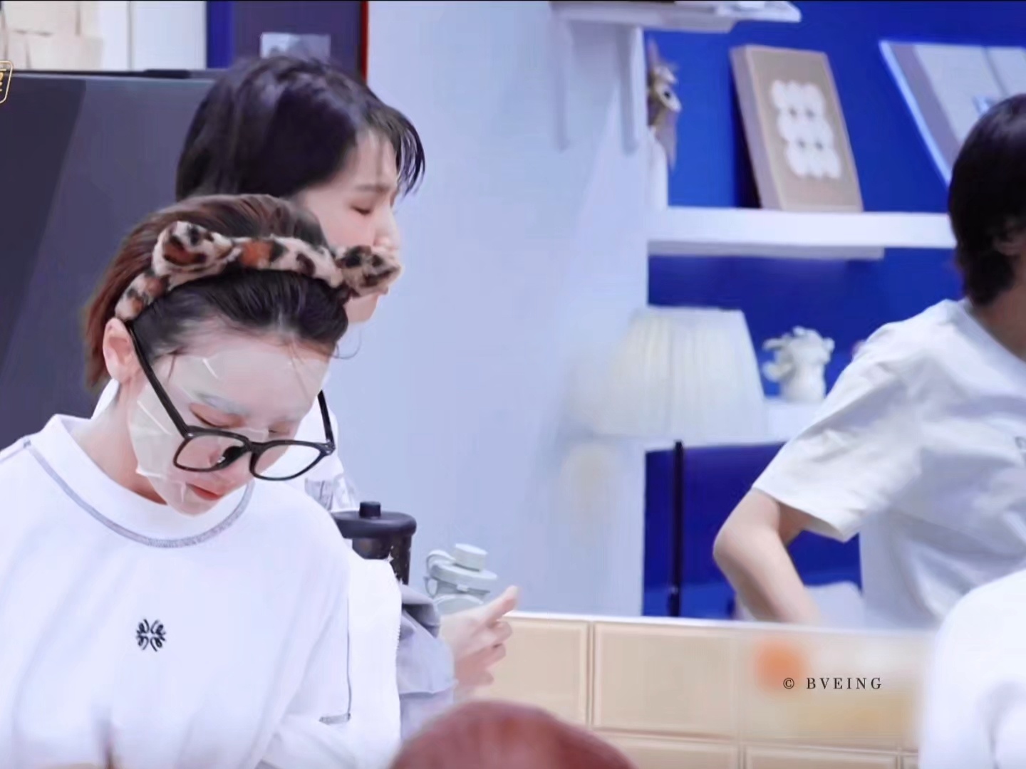 “我也要上去喽~~”实在太可爱了我就这样反复反复听 