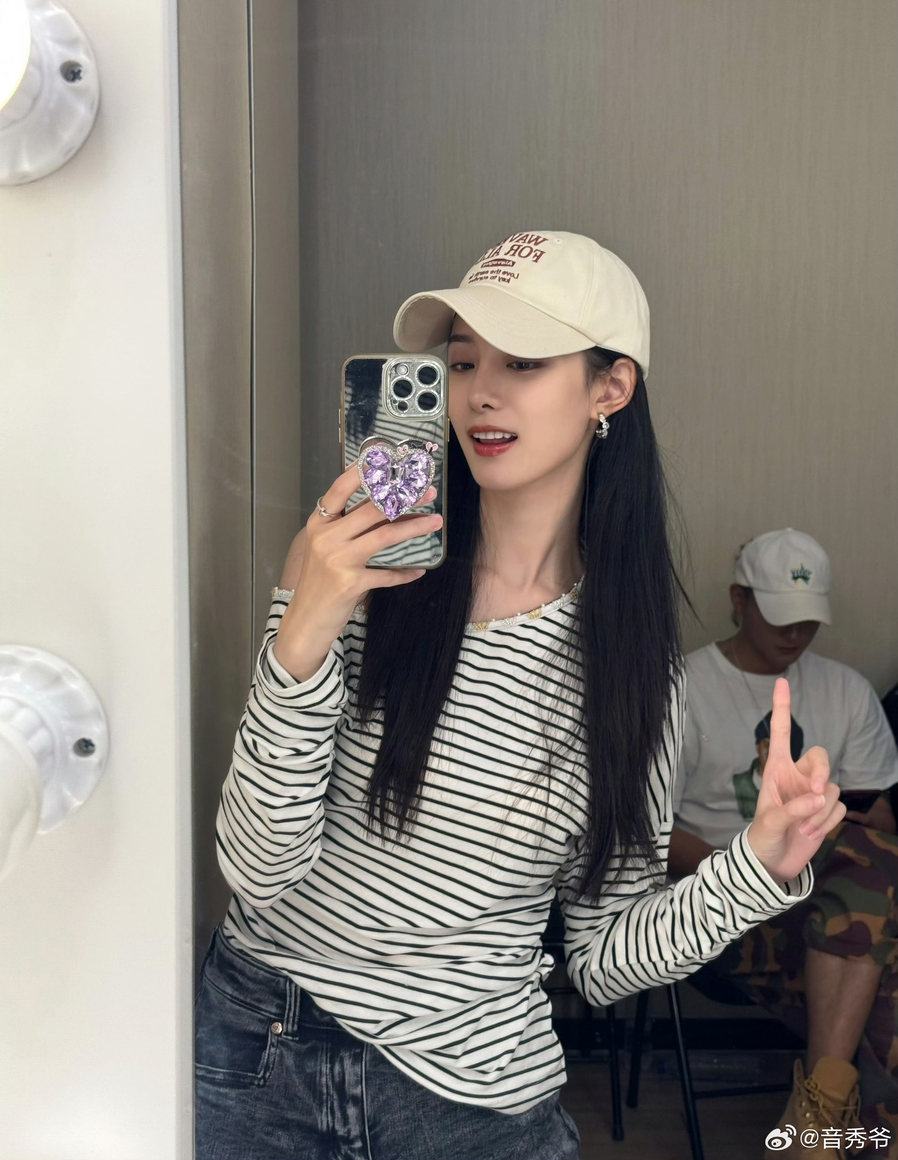 黄子韬徐艺洋要上夫妻舞台综艺了 终于等到了黄子韬和徐艺洋的婚综合体！他们的甜蜜互
