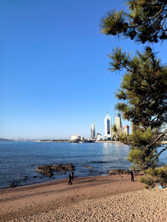 3.17 青岛栈桥 今日海水湛蓝