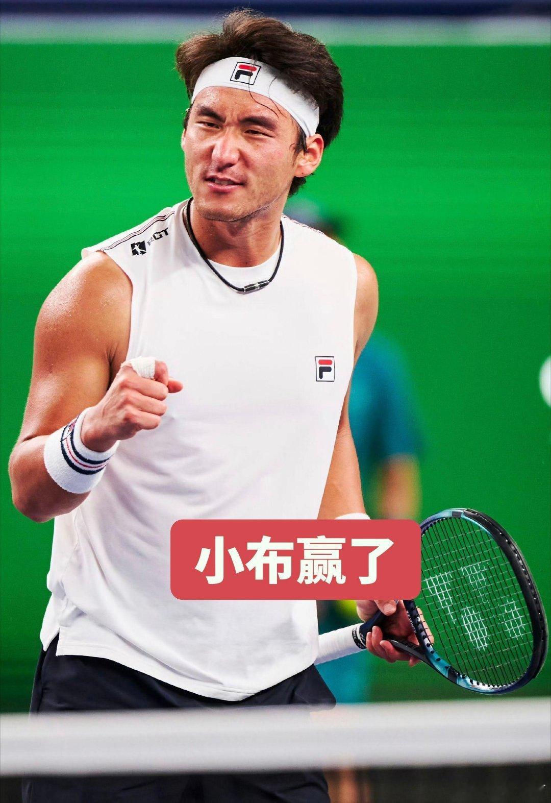 布云朝克特淘汰2号种子釜山CH125男单1/4决赛，布云朝克特6-4/7-6(6