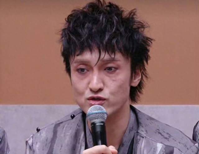 王传君野人妆拿862票第一：丑到极致，是演员的叙事胜利