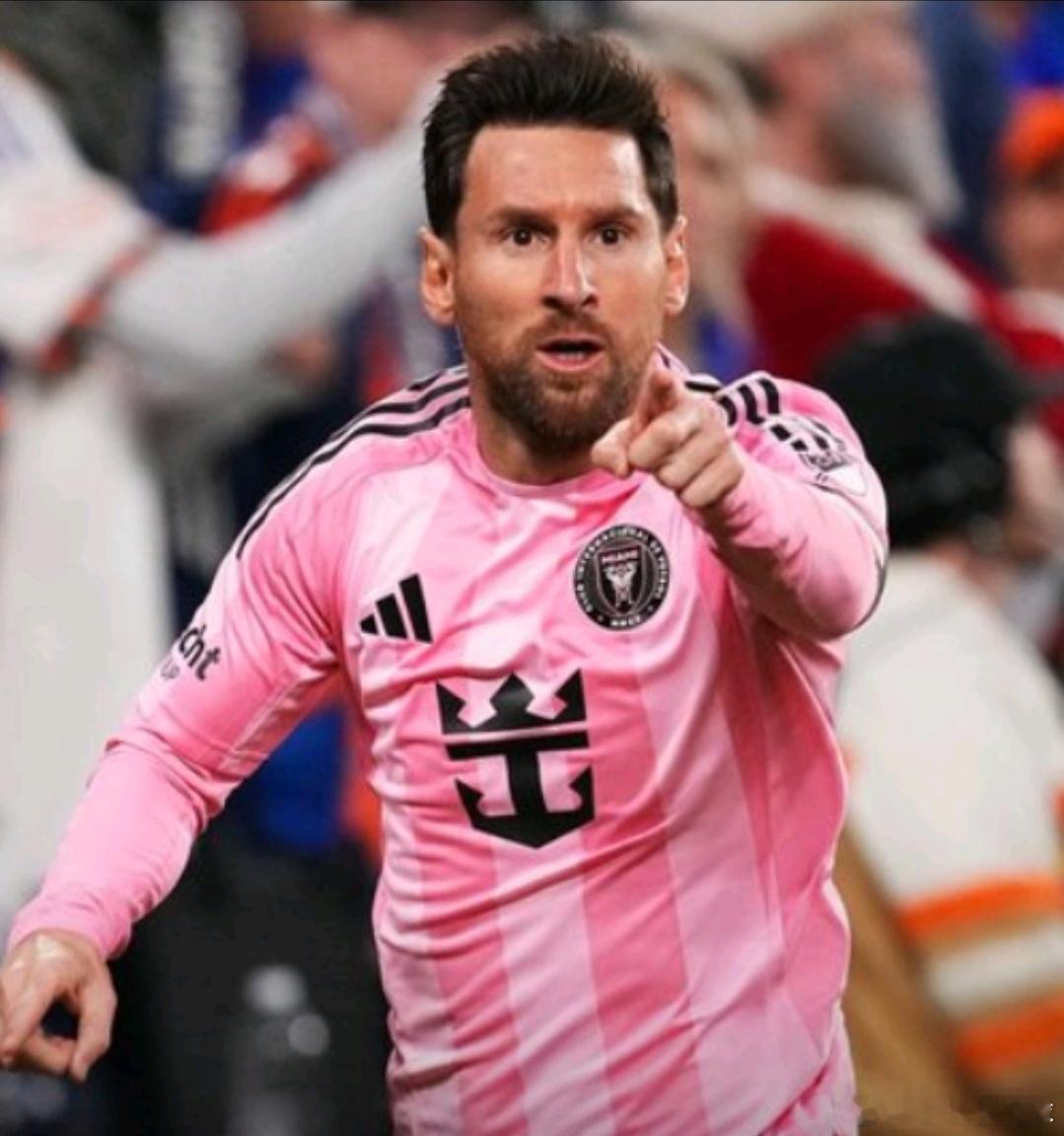 毫无悬念！梅西1球3助，当选迈阿密国际vs辛辛那提MVP梅西贡献1射3助帮助迈阿