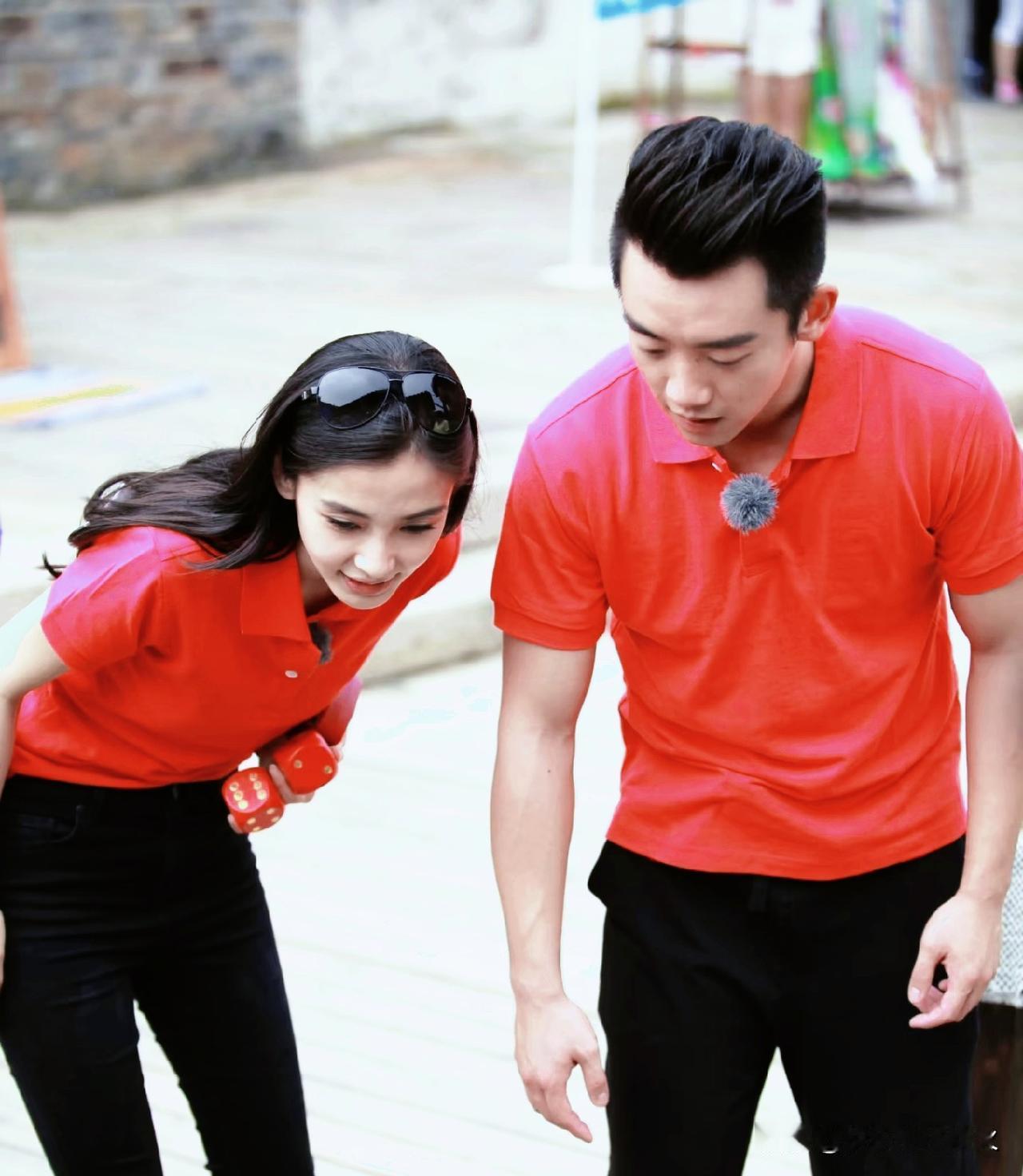 要说起古早中意中的cp那么郑恺和angelababy是必不可少的一对。
《奔跑吧