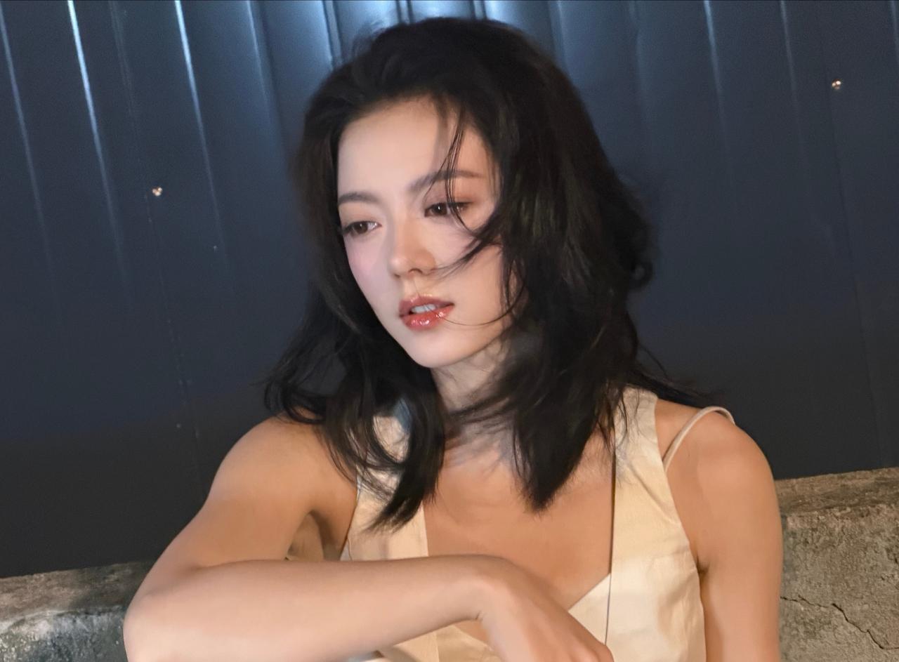 麦麦越来越漂亮了 ​​​