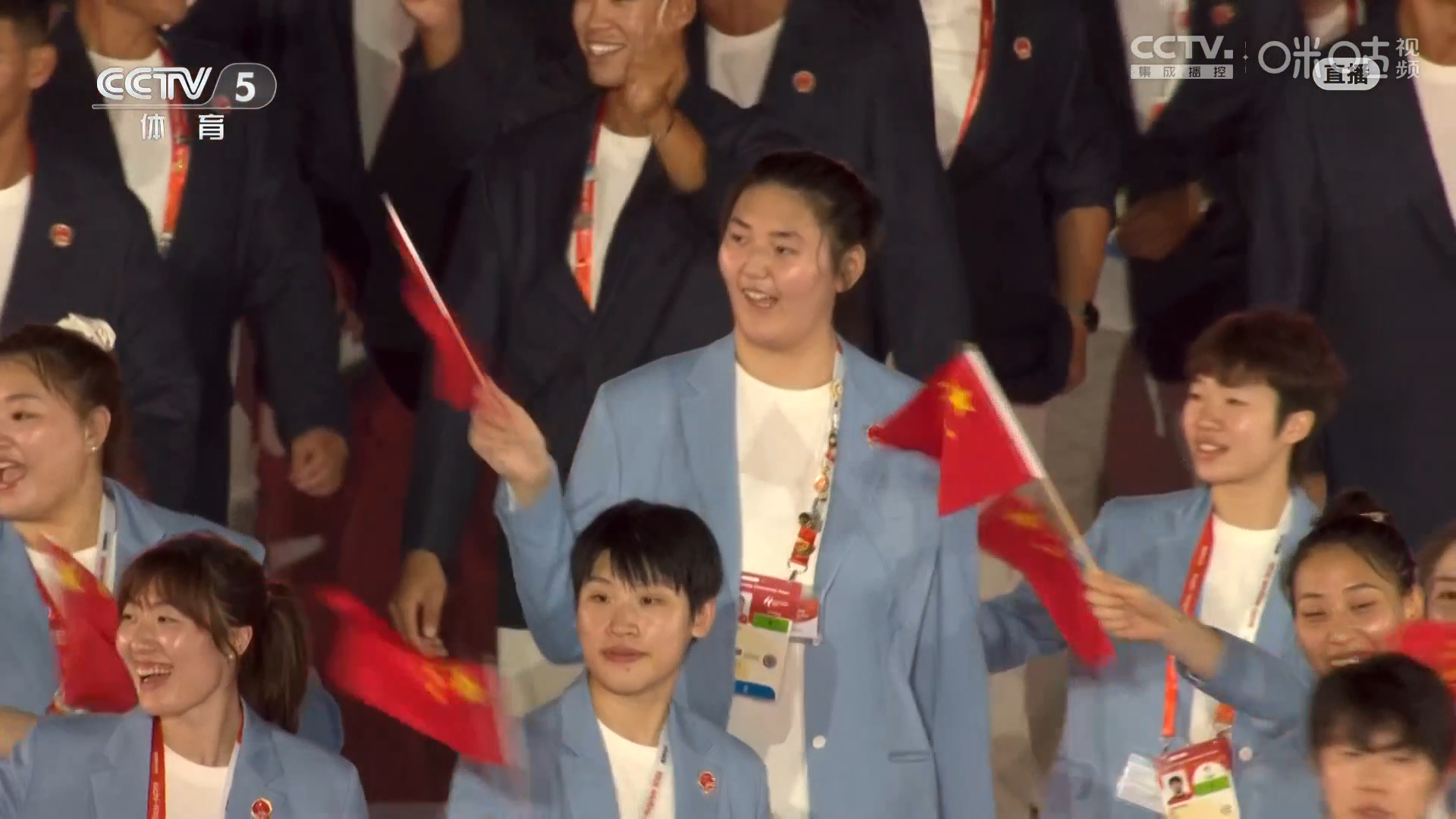 #张子宇亚运会开幕式入场#  2026亚运会开幕式，中国体育代表团入场，中国女篮