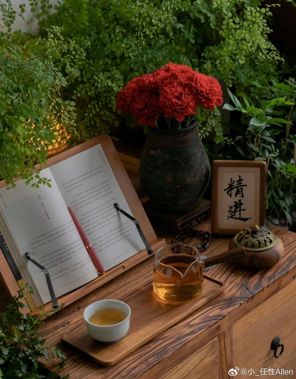 励志哲理人生[超话] 生活不必追赶节奏好好感受当下，便是最好的时光 ​​​