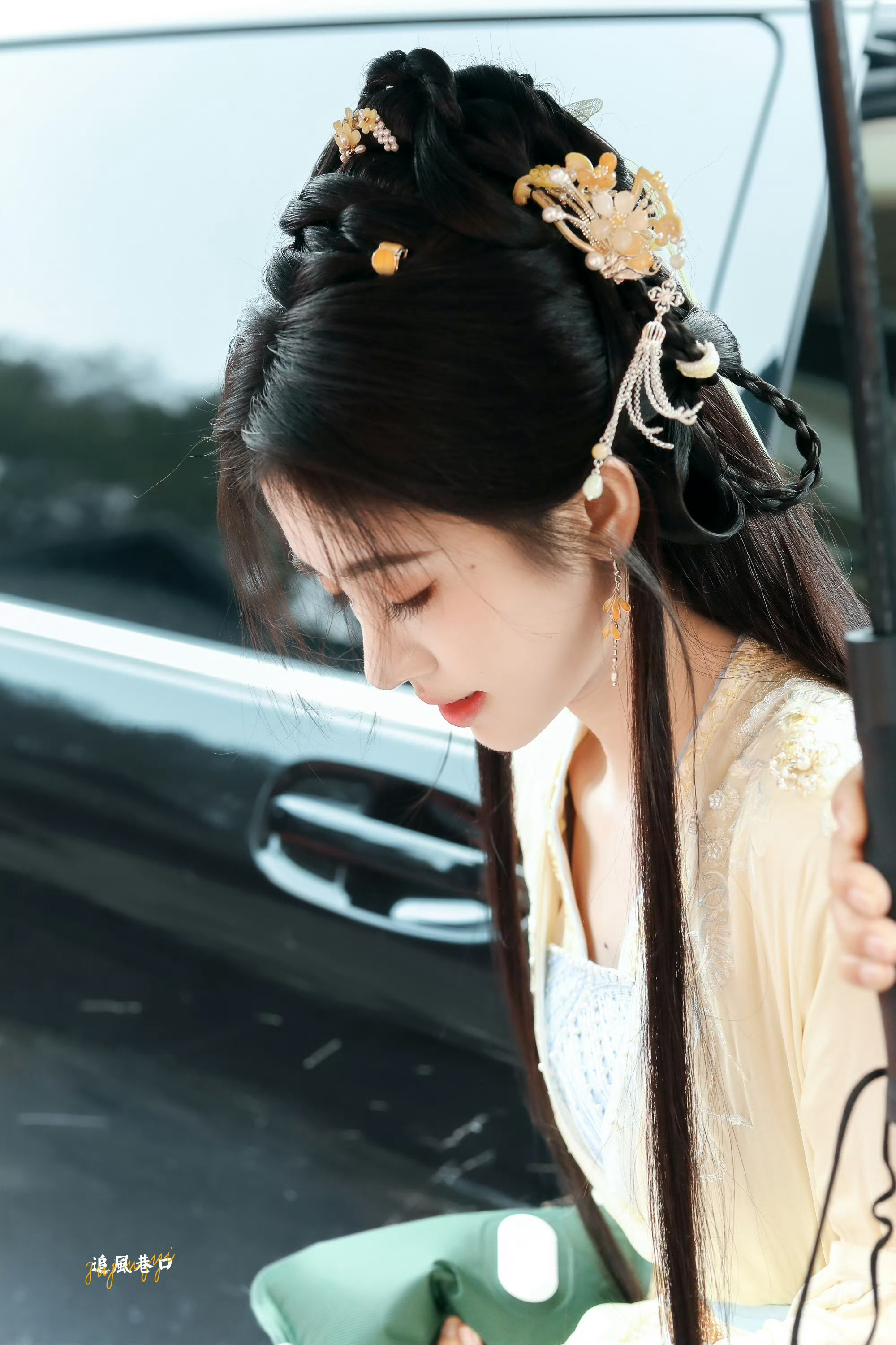鞠婧祎苏绿夏 💙鞠婧祎阿黛 后来你变成了我眼里的一汪水，我想你时，它便出现。​