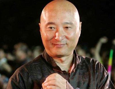 陈佩斯是你心中的喜剧大师吗不算，陈佩斯老师80年代演过几出小品，但经典的电视剧及