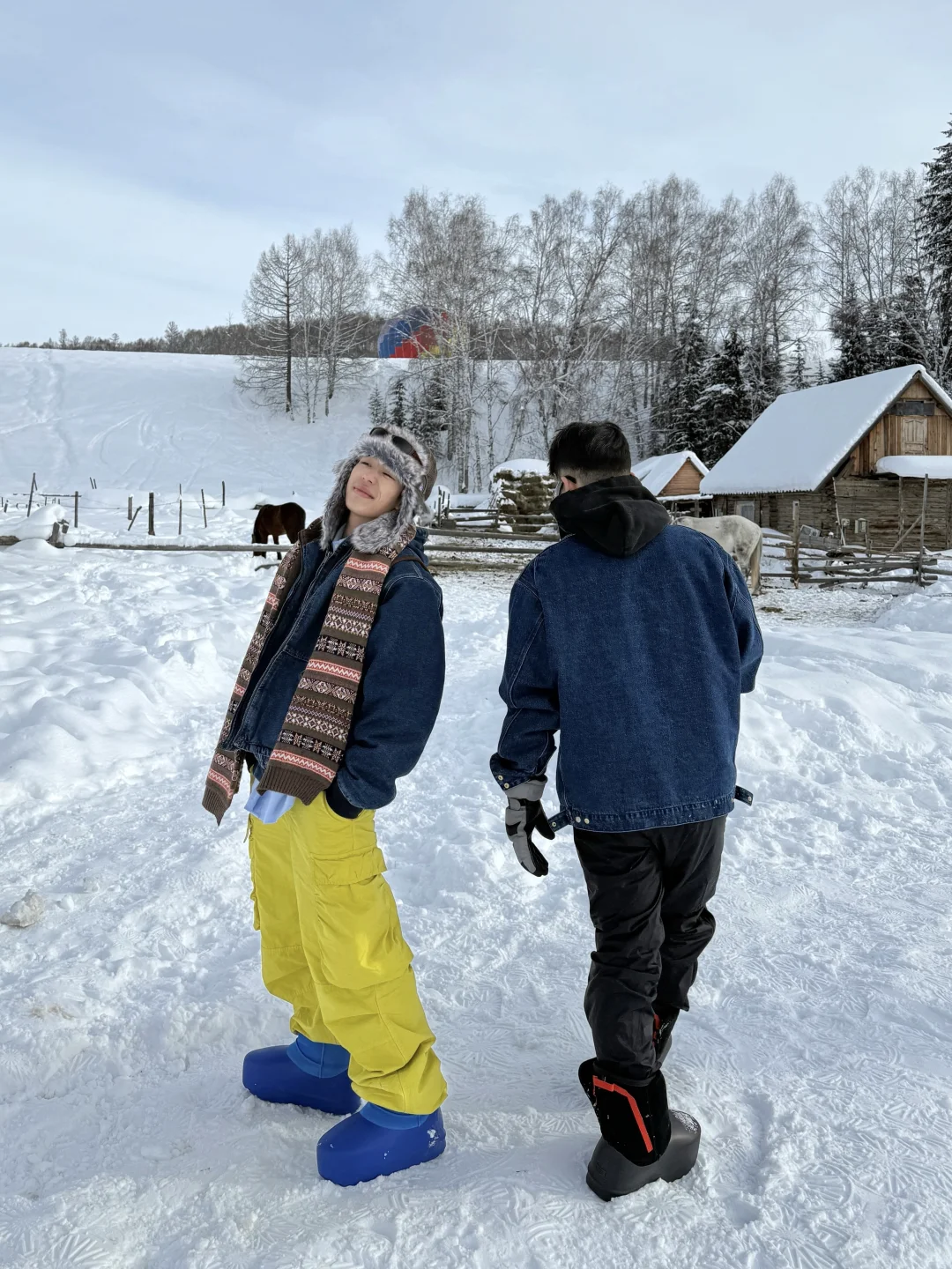 冬天就应该一起在雪地里拍点小破照阿