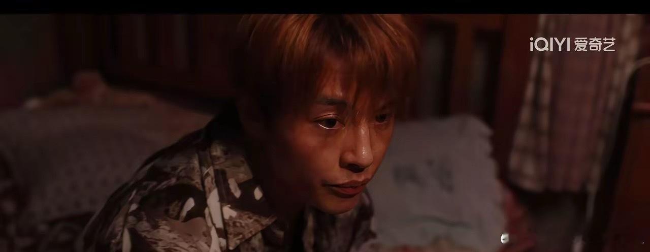 《命悬一生》倪向东，吴细妹，徐庆利，曹小军都有人命在身上。倪向东：杀了包德胜。包