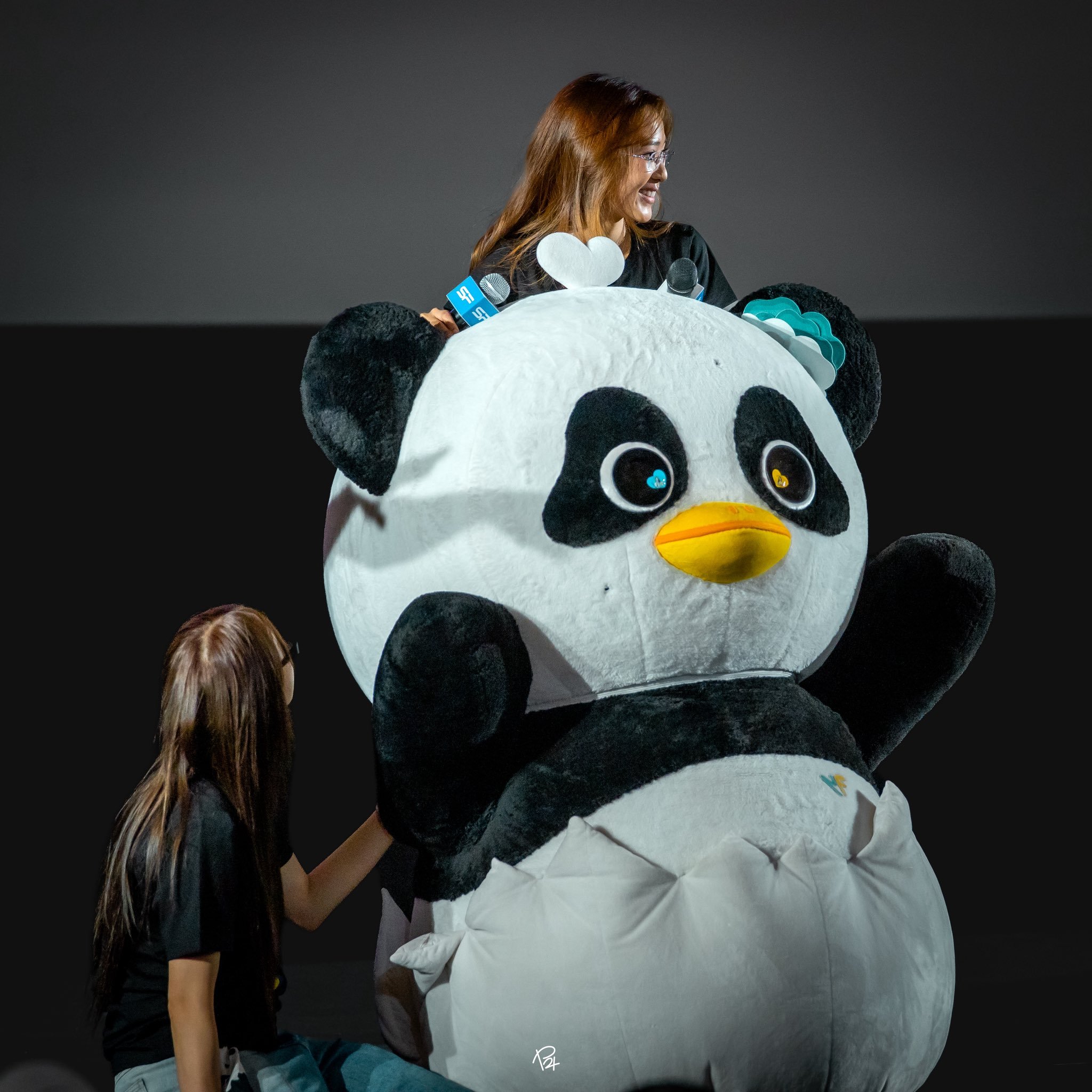 🤍❤️🩹🩵💛🐼🐣©️logoTIPRACHA LUNAR TOY S