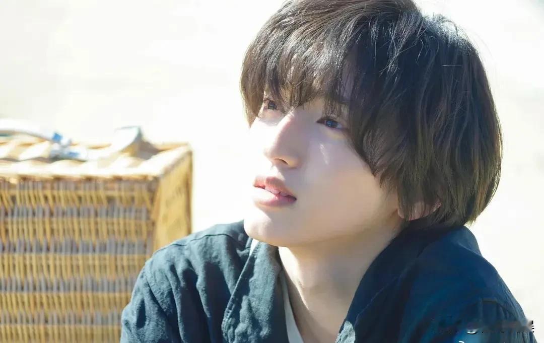 #道枝骏佑进组《镖人》# 
哇塞《镖人》这部剧日本东宝公司也参与投资，还把道枝骏