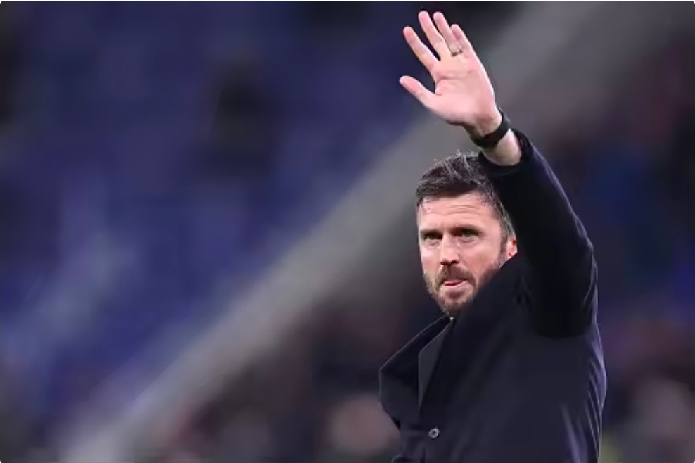 卡圣名副其实！卡里克上任后曼联英超7轮6胜1平，狂揽19分冲上联赛第三。本轮2-